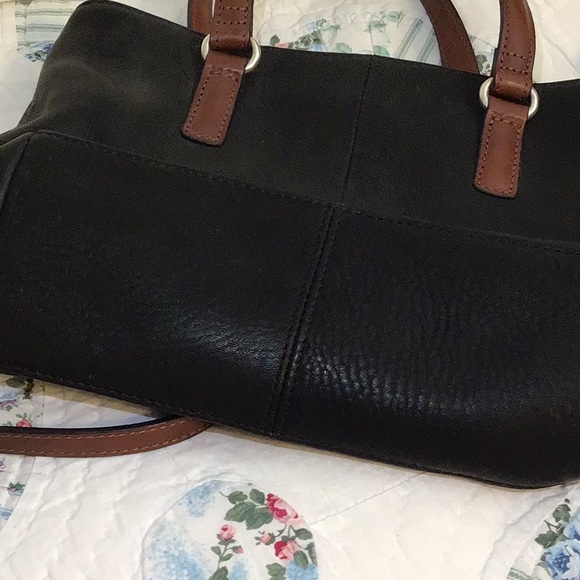 Fossil Black Two-tone Tote  EUC - Picture 4 of 7